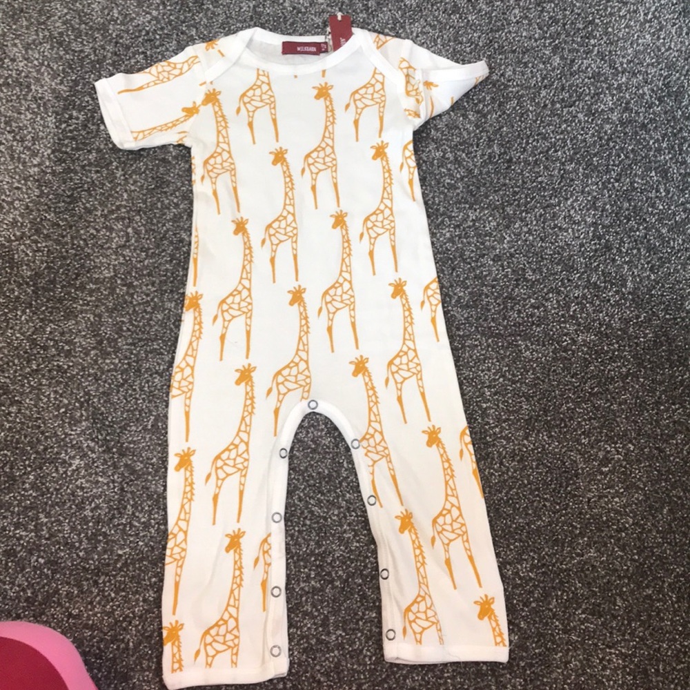 Milkbarn giraffe outfit